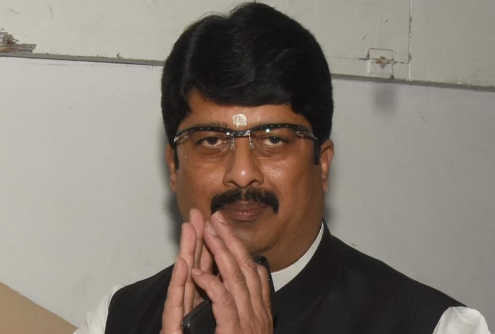 raja bhaiya press conference in lucknow.