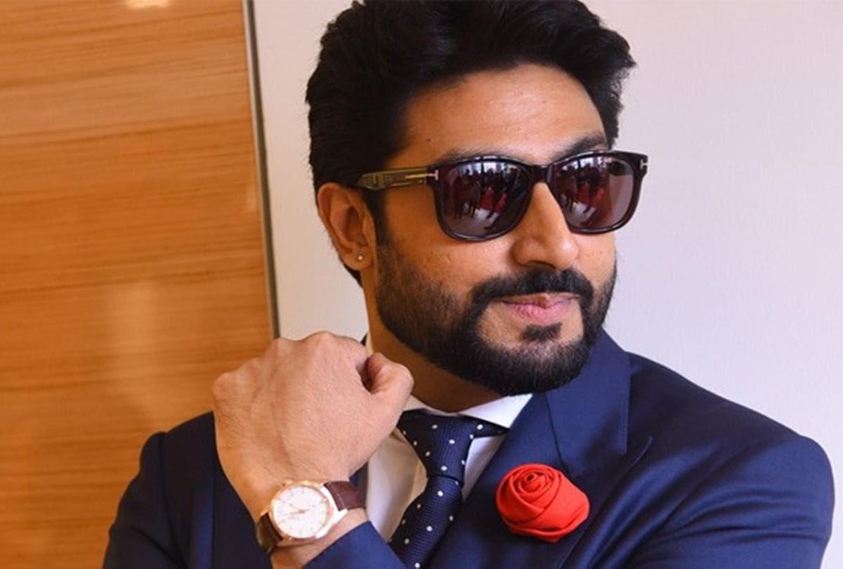 Abhishek Bachchan share his picture before and after look after recovering from coronavirus