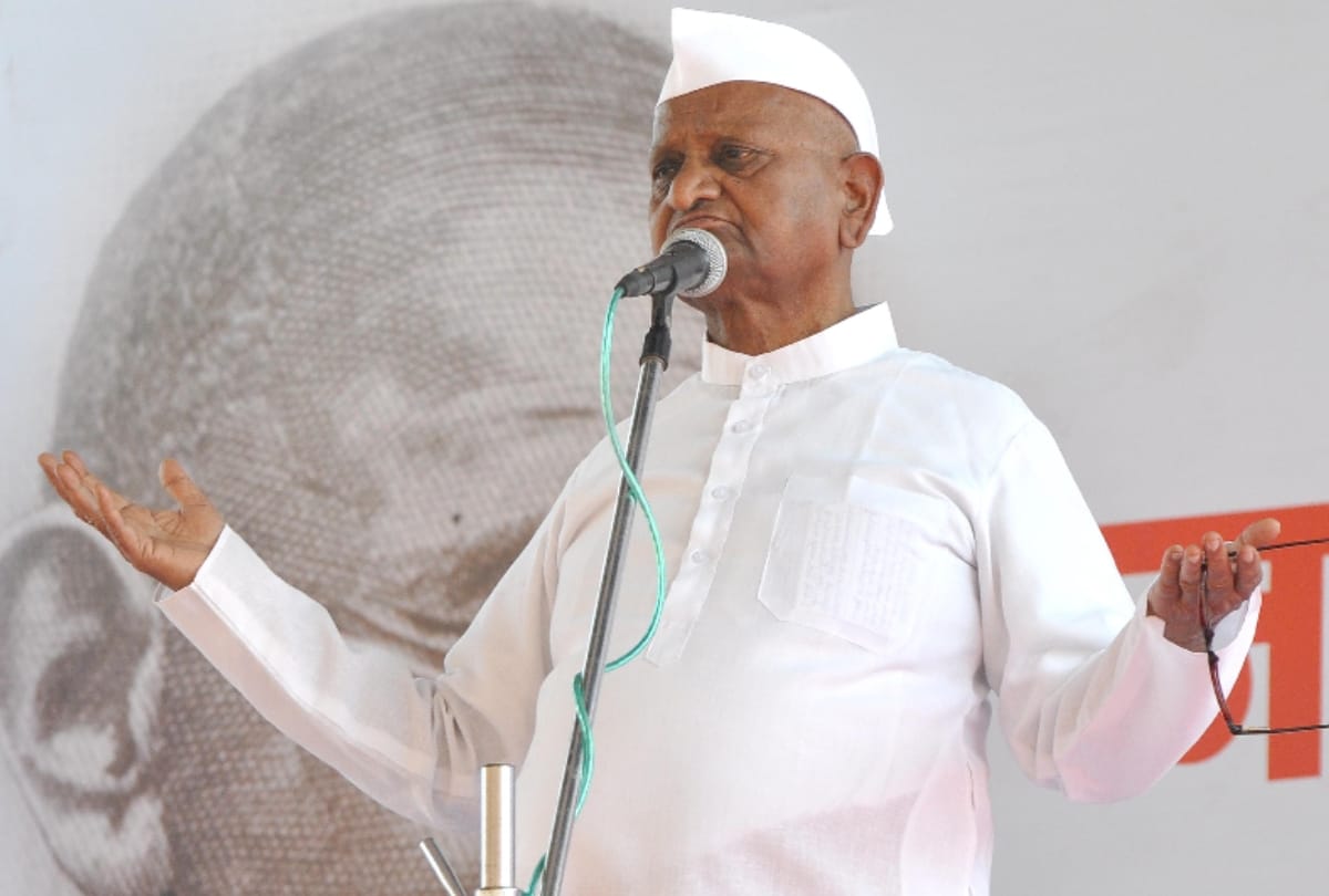 Anna says Ram is a devotee, why does not Modi follow him