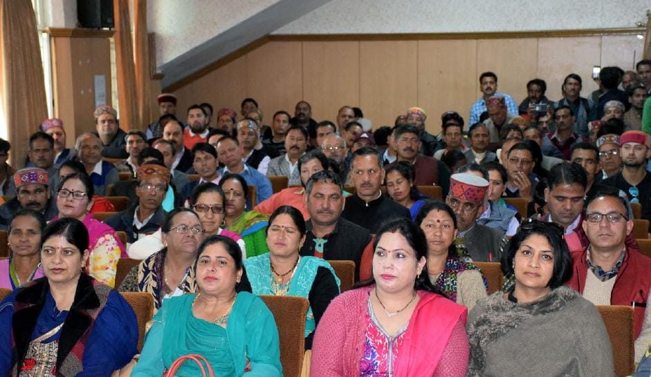 भाजपा ने सम्मानित किए उत्कृष्ट बूथों के त्रिदेव