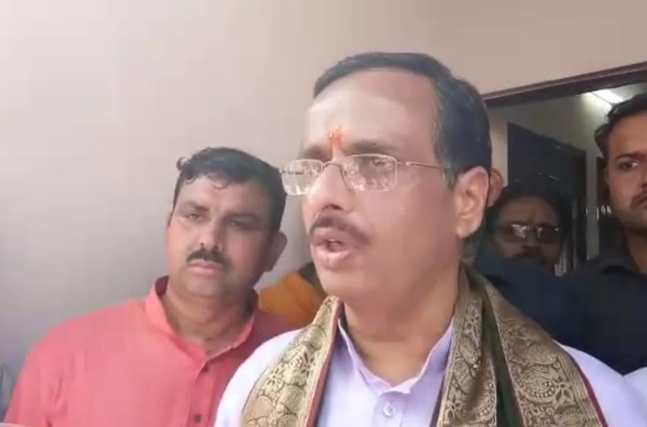 deputy cm dr dinesh sharma visited in mathura