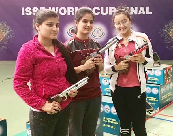 jaspal rana daughter devanshi rana wins gold in shooting world cup 