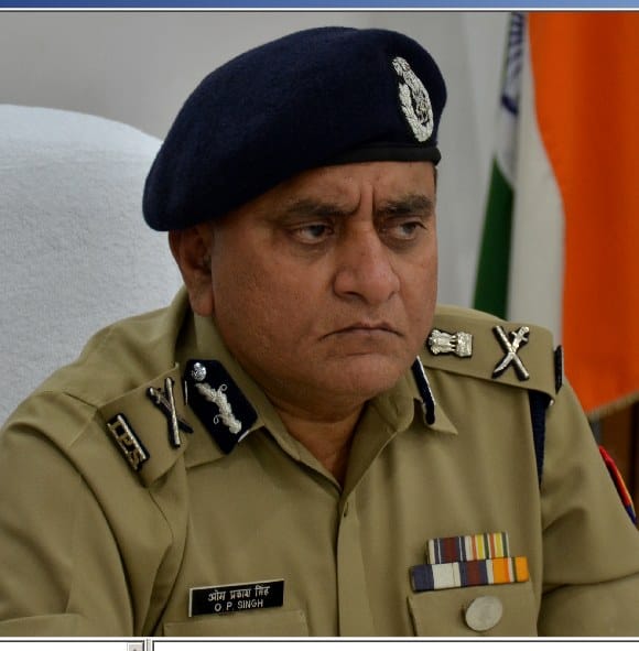 DGP takes class of officers