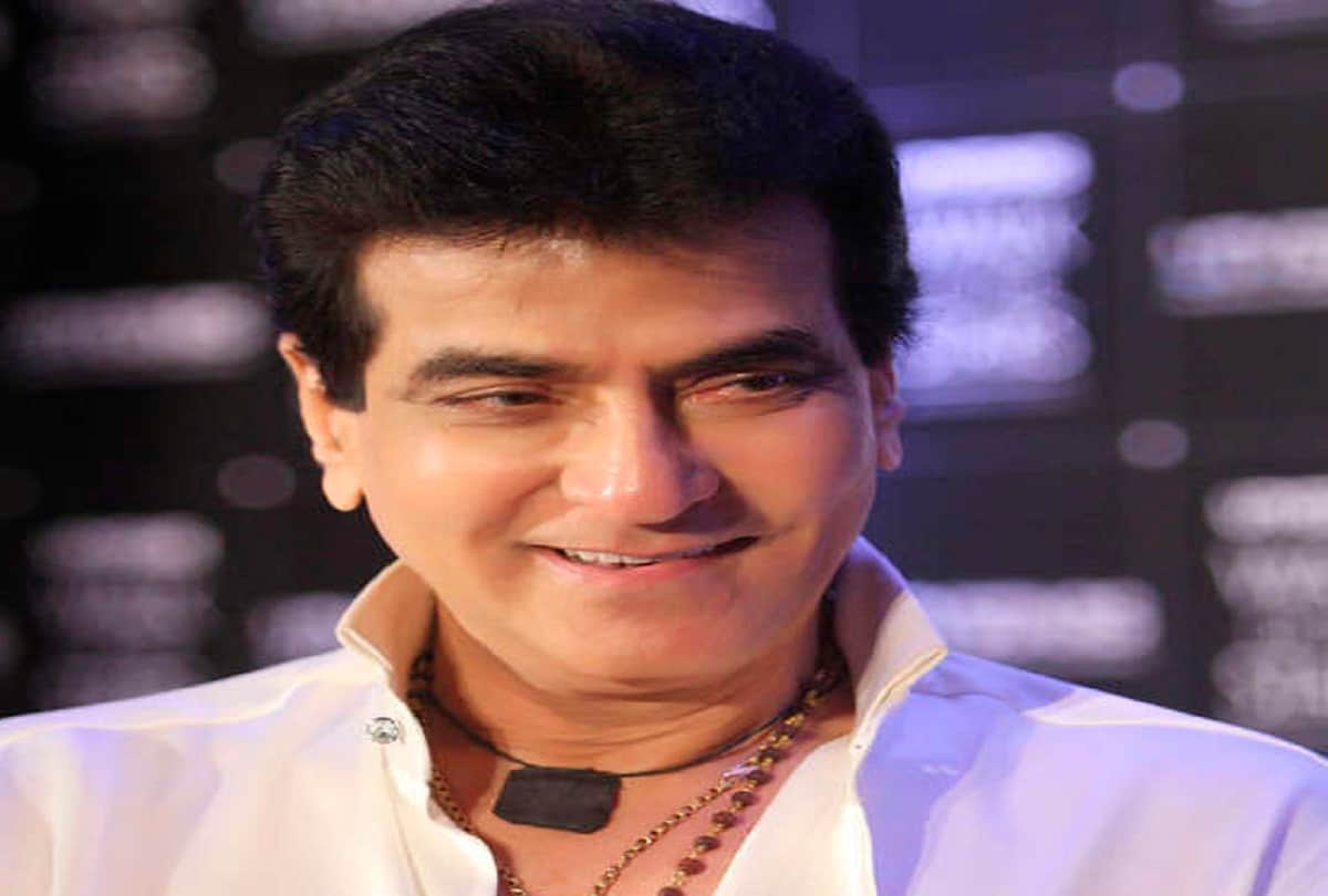 14 hollywood and bollywood celebs who has bad habit very often