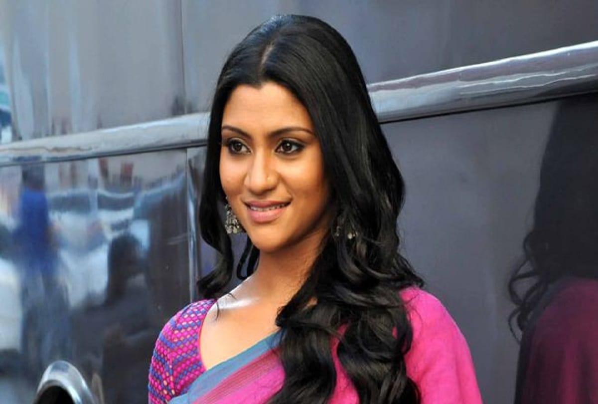 Nikhil Advani web series Mumbai diaries 26/11 shooting creates chaos in south Mumbai