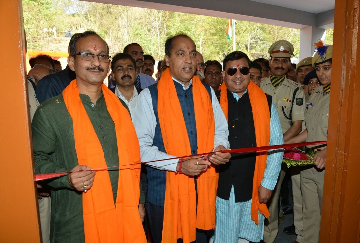 cm jairam thakur announced that 33 toll barriers will be denotified