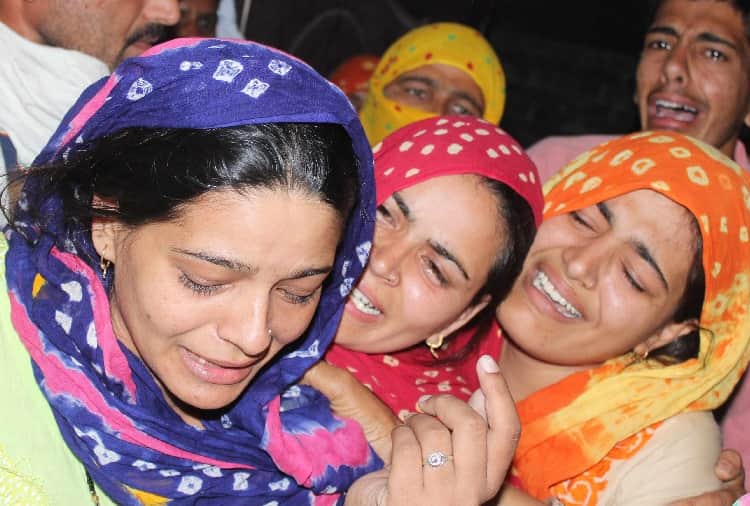 Indian Army Soldier Sandeep Singh Punia Funeral in Hisar, Died in Kupwara