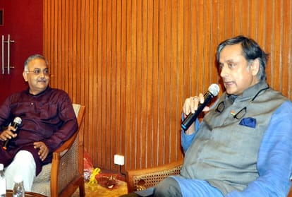 amar ujala new series: shashi tharoor talks on his book andhkaar kaal gives view on british india