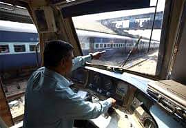 new changes by railways recruitment board for 90,000 vacant seats in indian railway  