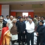 हस्तकला संकुल में राज्यपाल राम नाईक