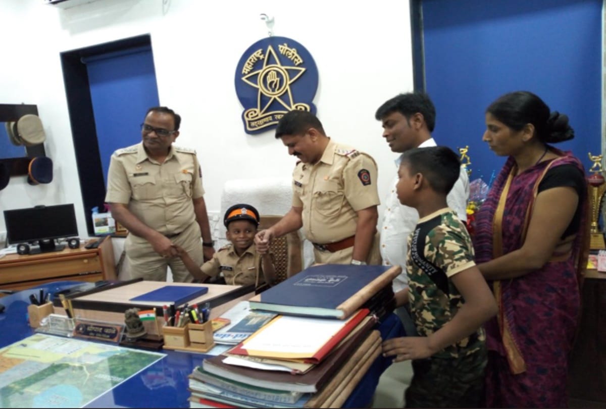 Mumbai Police fulfill 7 year old cancer patient dream makes him inspector for a day