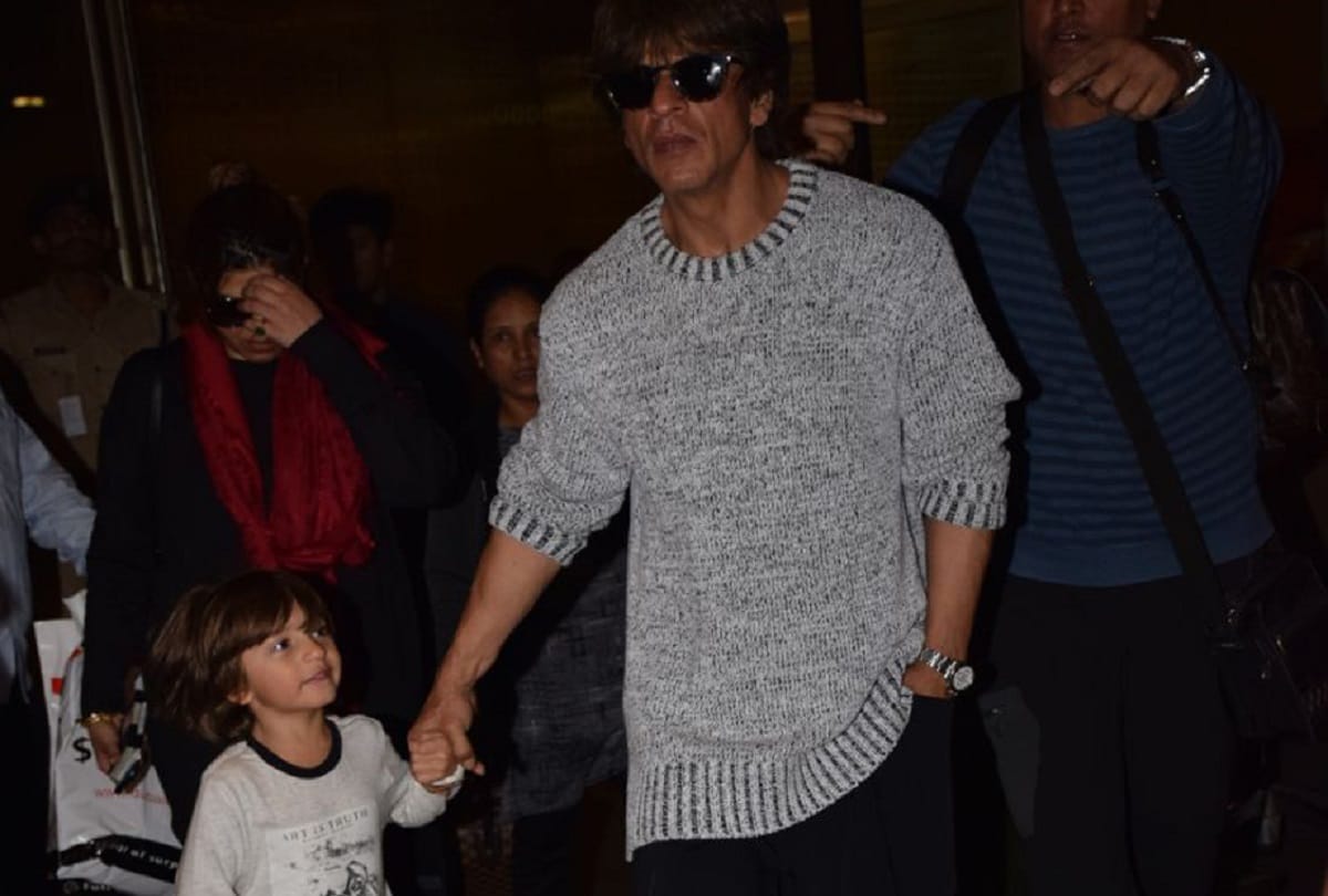 shah rukh khan and abram are back from vacation