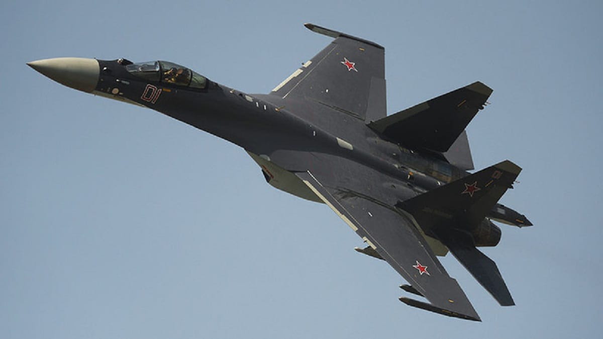 Chinese air force conducts high training over south china sea