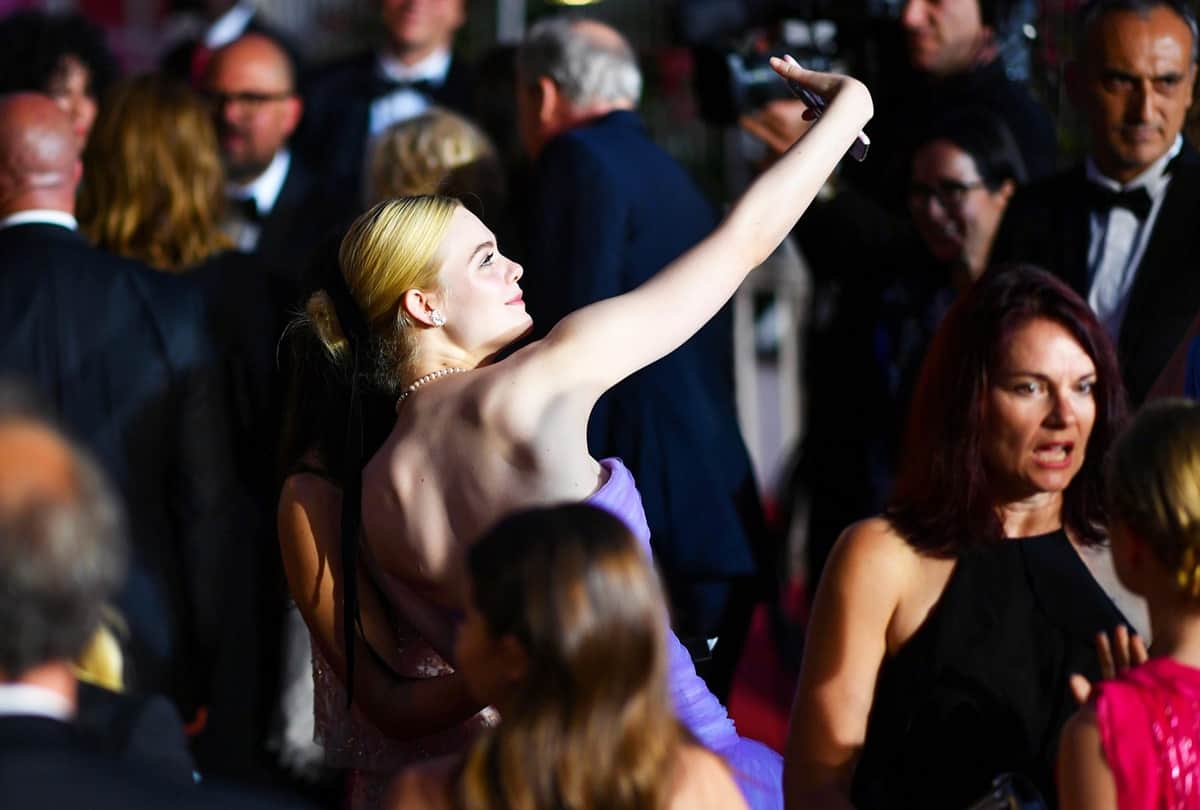 Selfies Banned On Cannes Film Festival