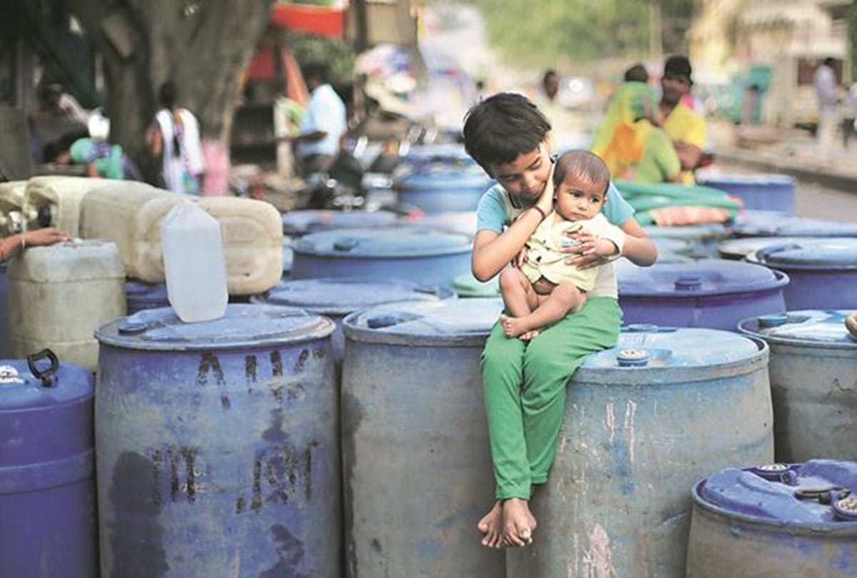 MLA protests outside of Haryana Bhawan over release of Yamuna water