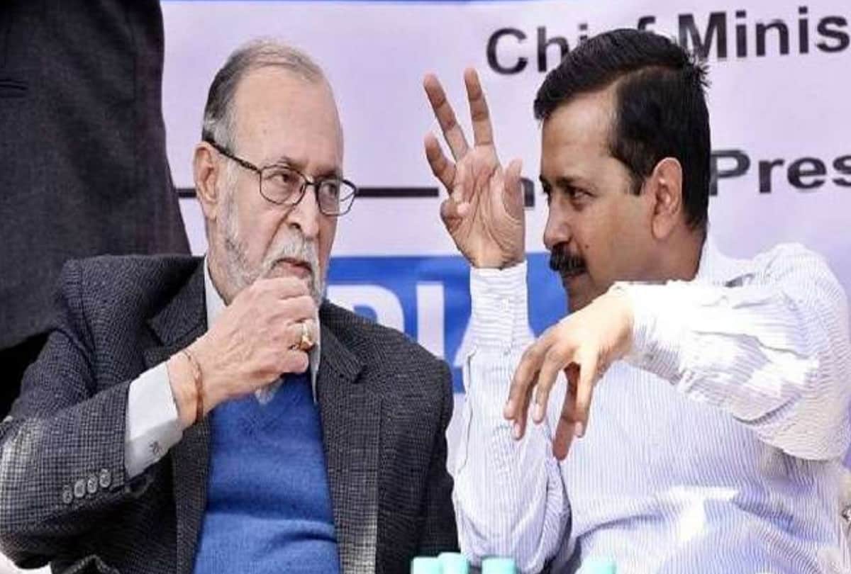 arvind kejriwal tweeted about anil baijal that he should focus on delhi police system