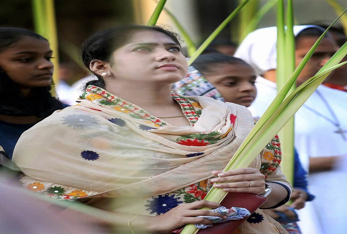'Palm Sunday' organized by Christian devotees 