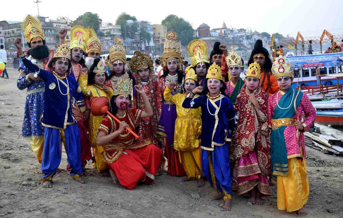 see the photos of rama navami celebration in kashi