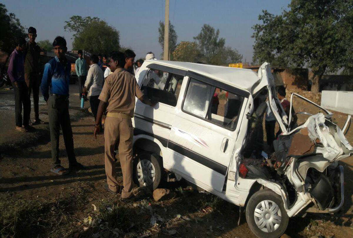 road accident in chitrakoot