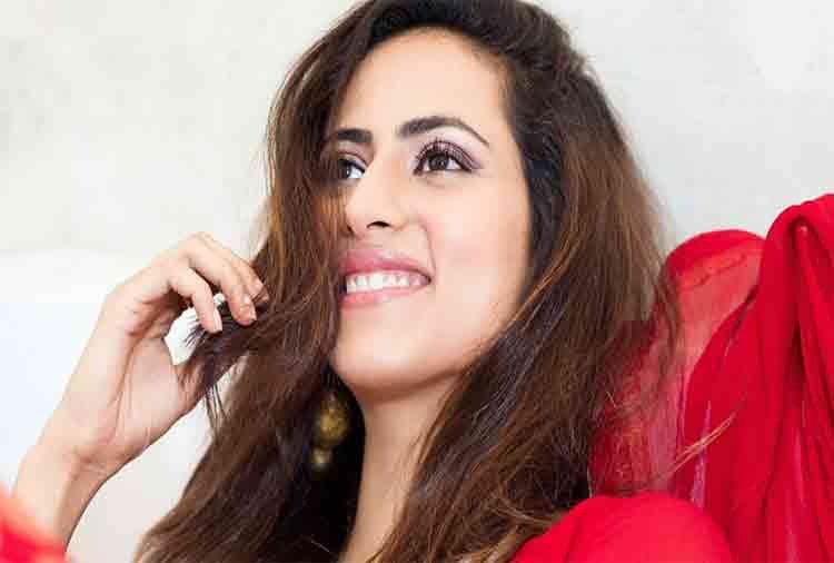 kapil sharma co star sargun mehta shared a photo people told her like octopus