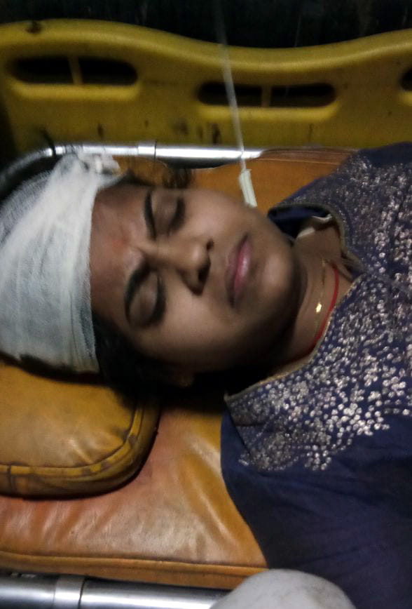 युवती को मारी गोली, रेफर