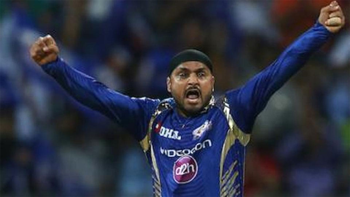 Harbhajan Singh Tweets, Who Created Huge Controversy in India