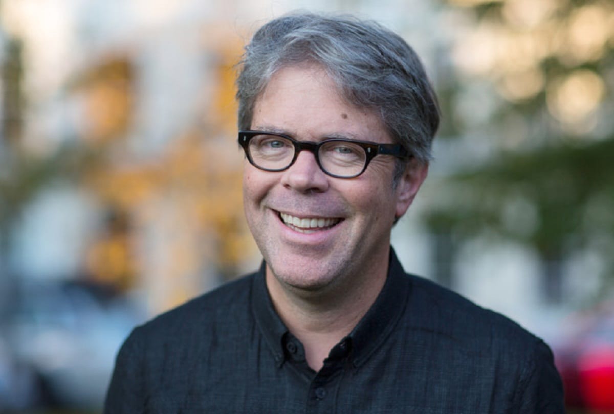 Biography of Jonathan Franzen- American novelist and essayist