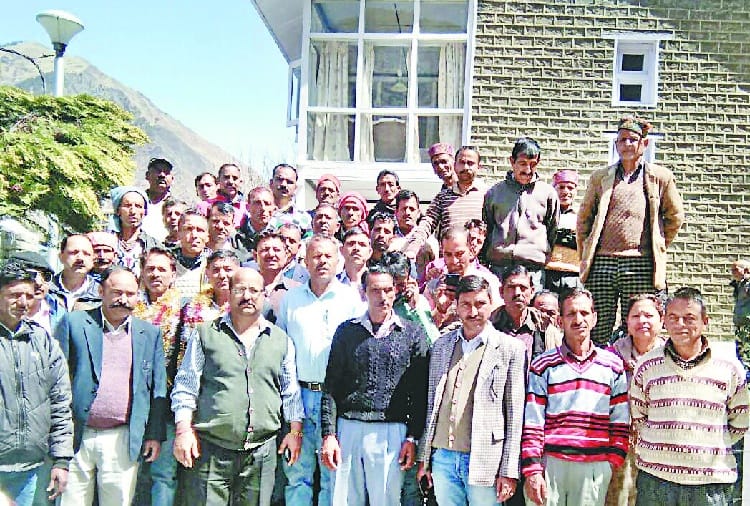 छुट भैये नेता निजी स्वार्थ को लेकर एनजीओ फेडरेशन में पैदा कर रहे गुटबंदी