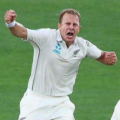 new zealand beat england in day night test by an innings and 49 runs