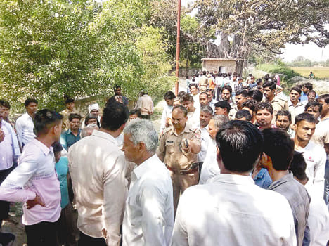 BJP worker heavily burdened with administrative deportation