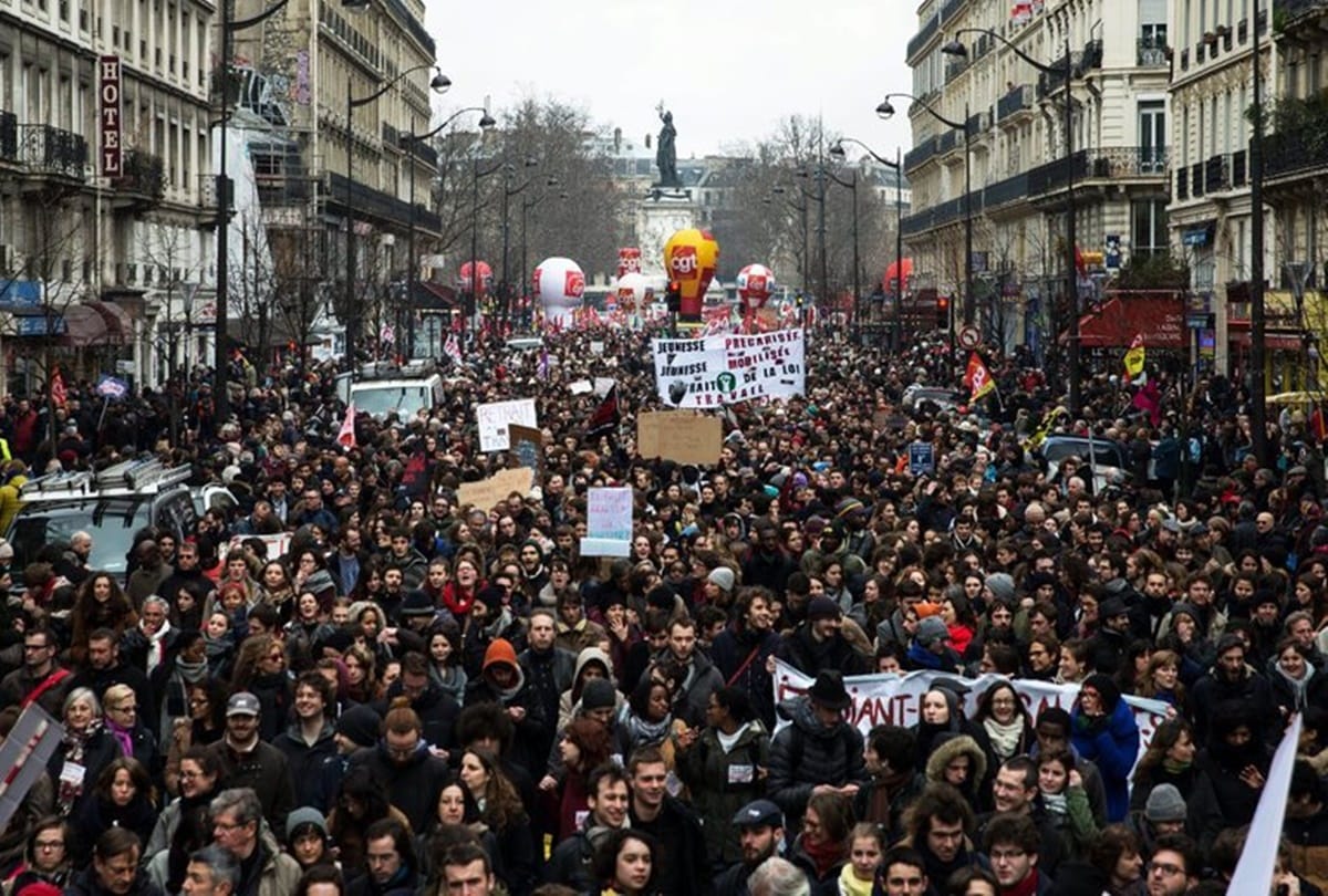 France government fines employee for not taking leaves 