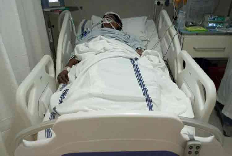 singer aditya narayan accident case auto driver still unconsious in hospital condition worst