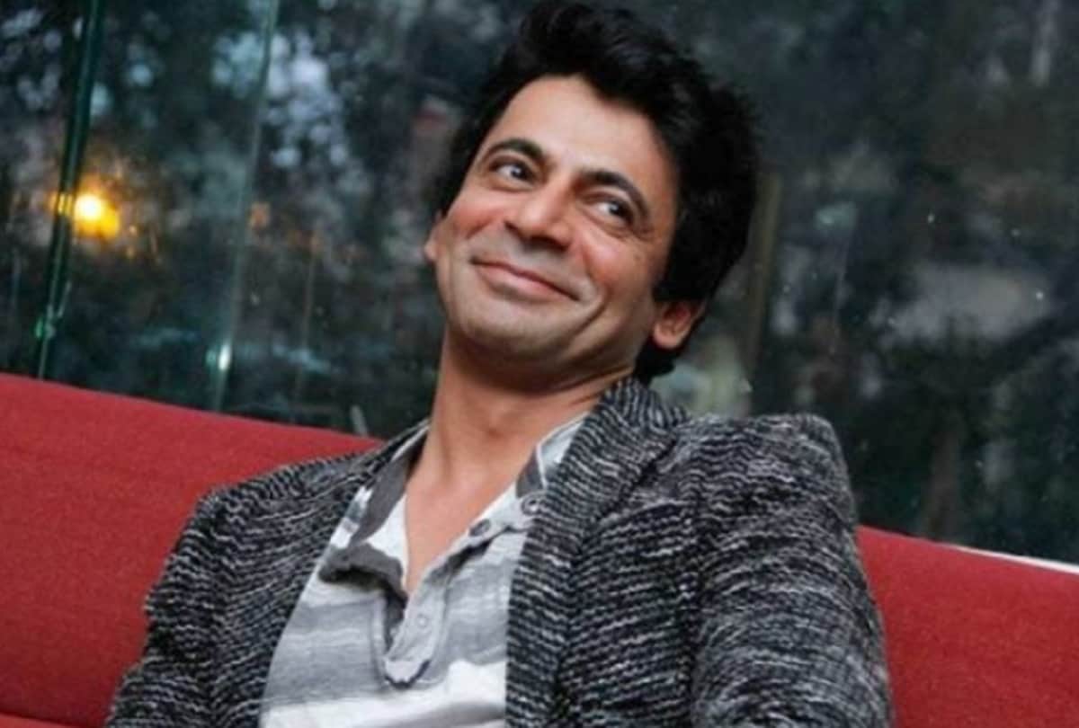 Sunil Grover Follows the Trend Pawri Hori Hai, Funny Video Goes Viral