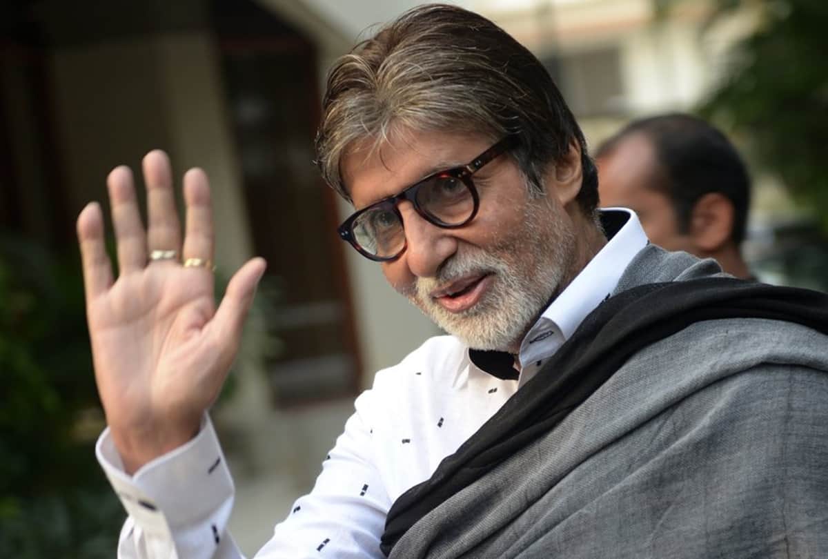 amitabh bachchan aishwarya rai priyanka chopra deepika padukone in world most admired list