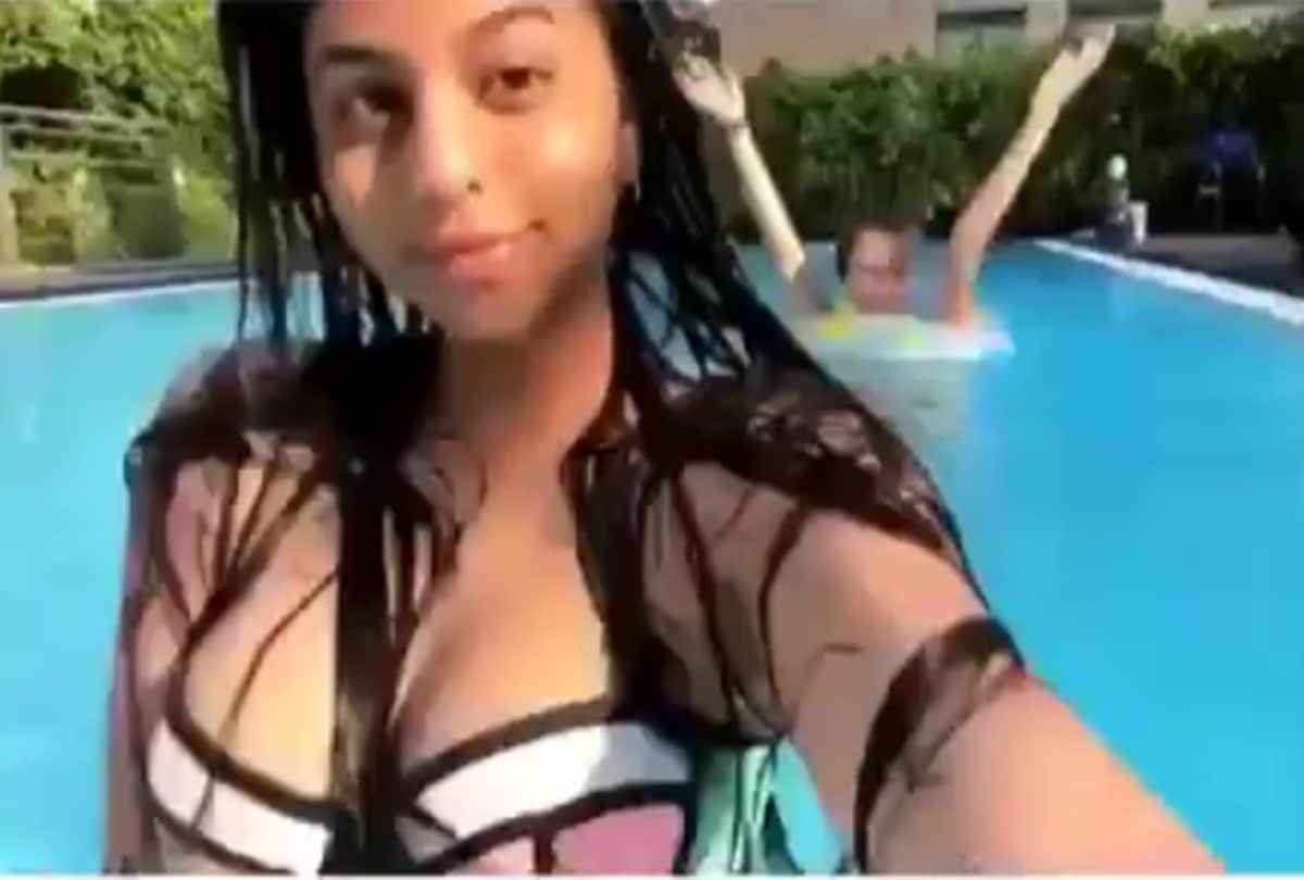 Suhana Khan bikini photos viral with her mother gauri khan