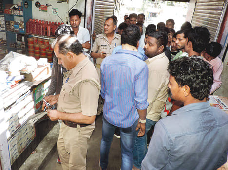 Four stores shuttter break into millions of goods