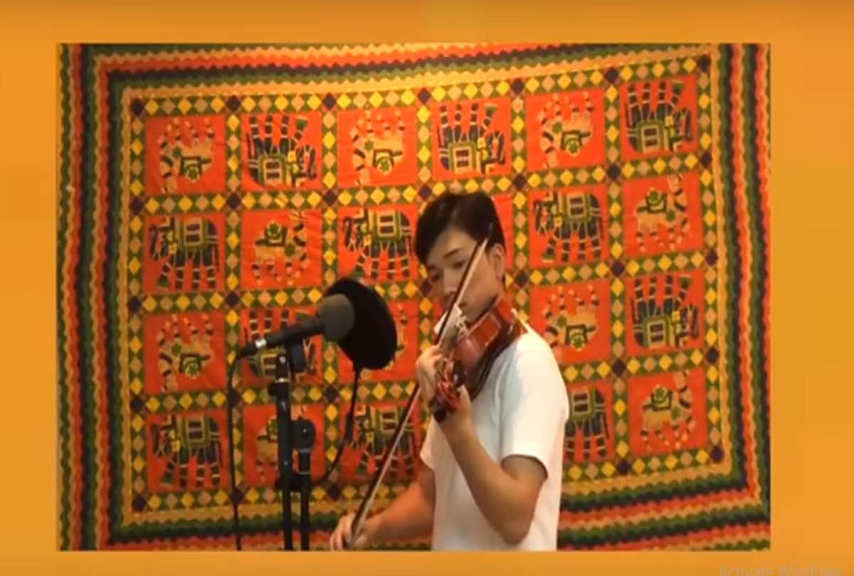Chinese Aamir Khan Fan Himang love to sing songs of Aamir films 