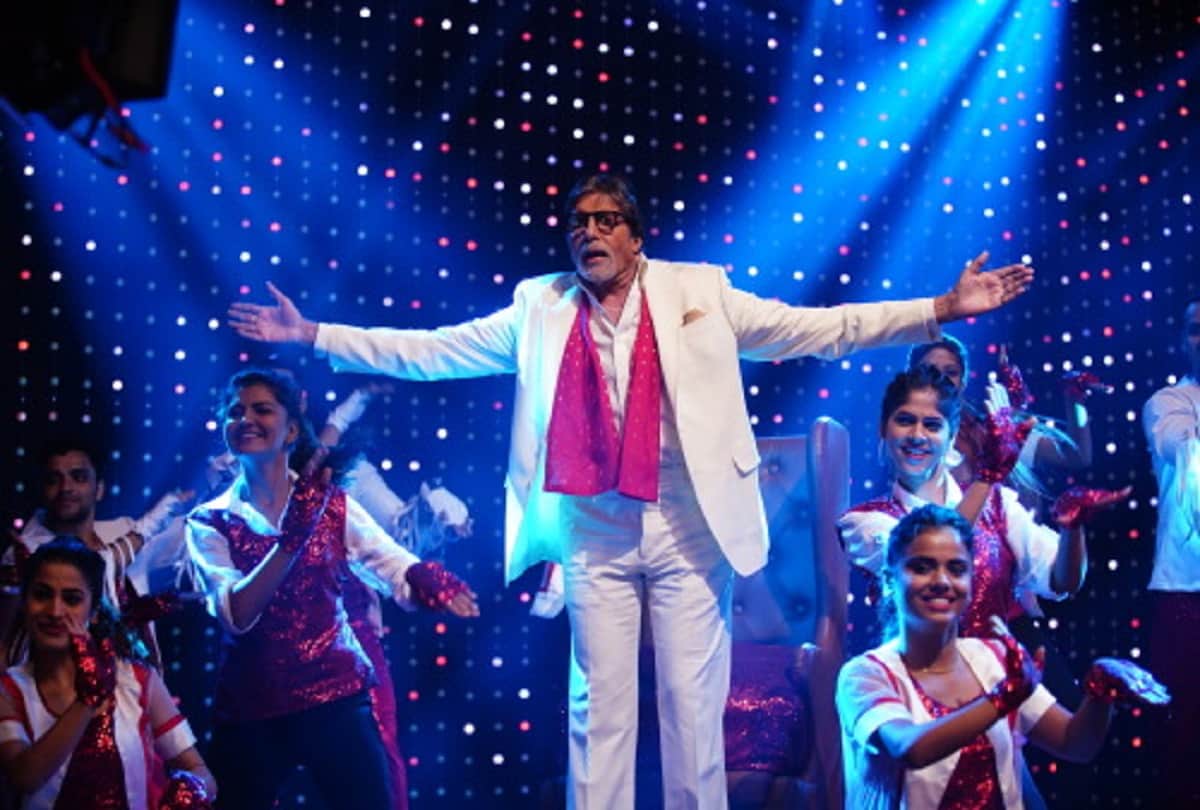 Despite Bad Health Amitabh Bachchan Records Another Song For Film 102 NotOut