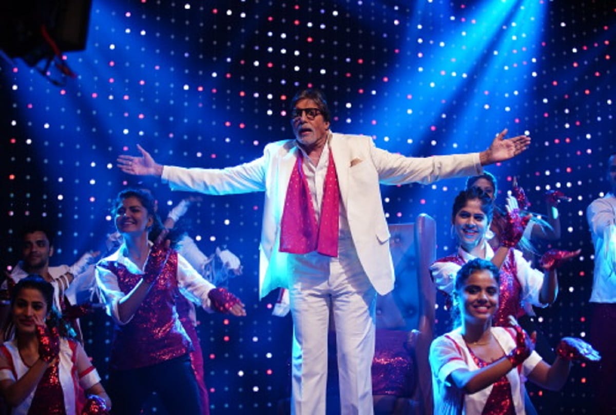 Despite Bad Health Amitabh Bachchan Records Another Song For Film 102 NotOut