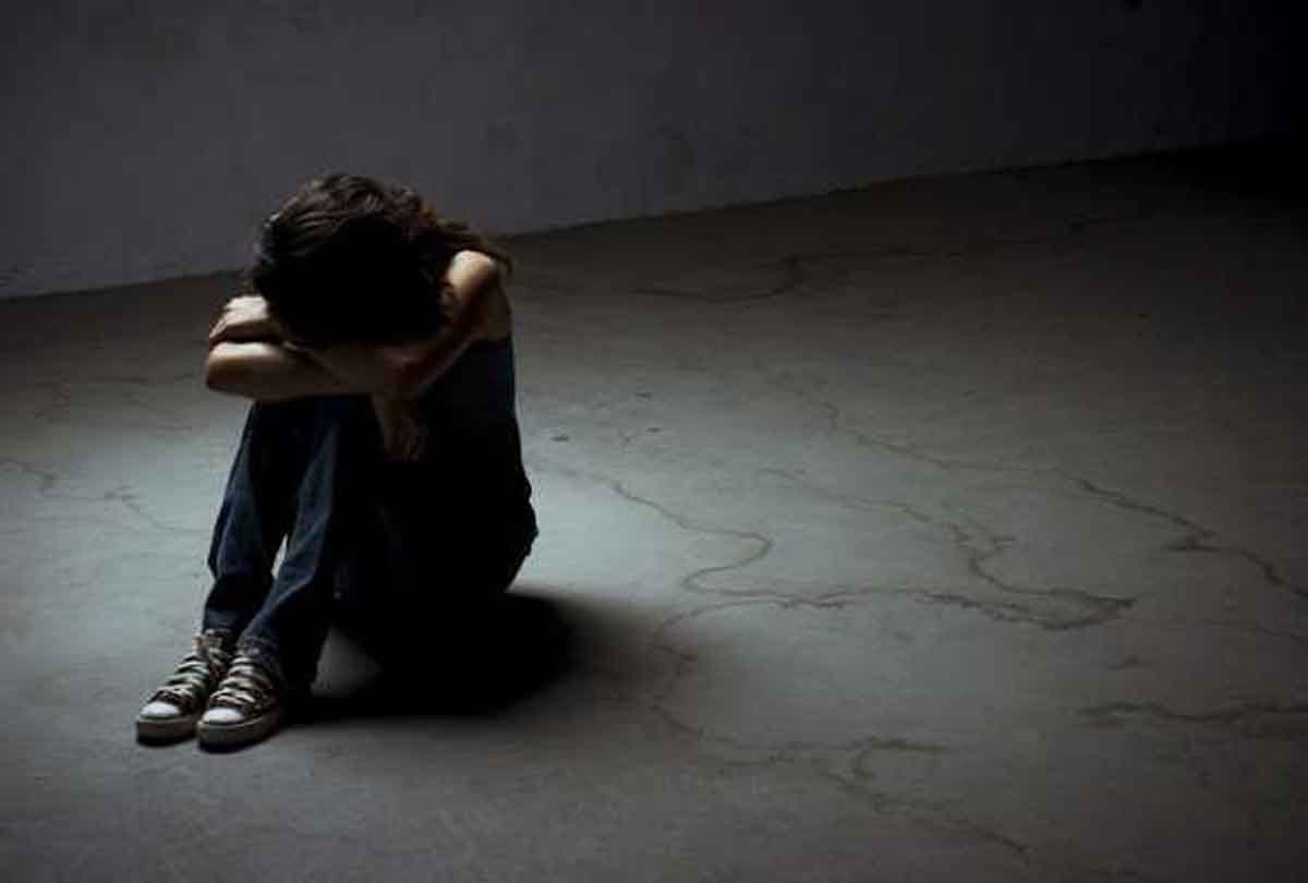 girl raped in up