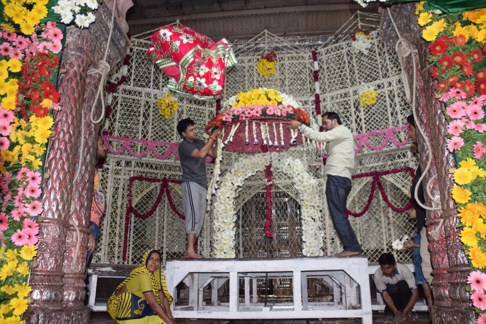 there is too much demand for flowers in mathura 