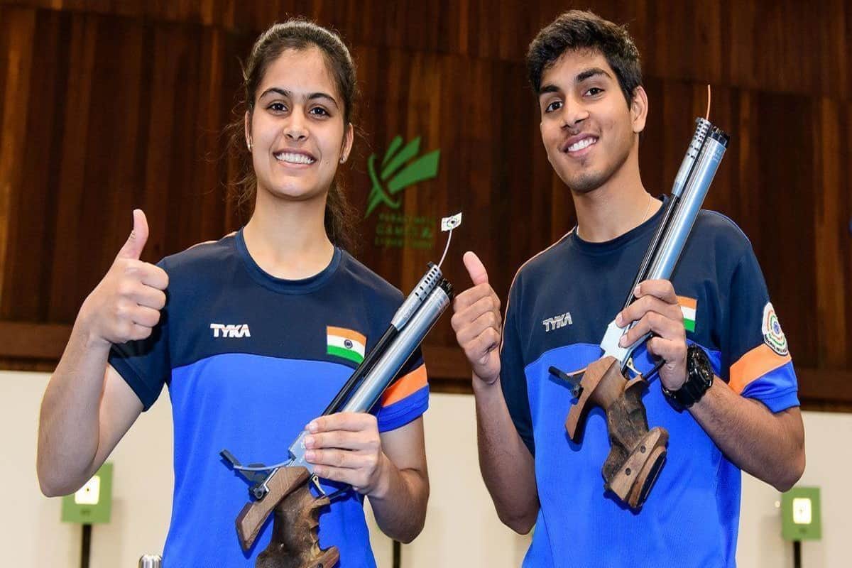 cwg 2018 gold medalist manu bhaker reply on sitting on floor