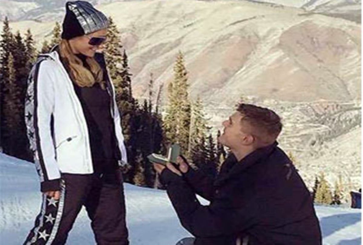 Paris Hilton Lost Her 2 Million Engagement Ring during performance