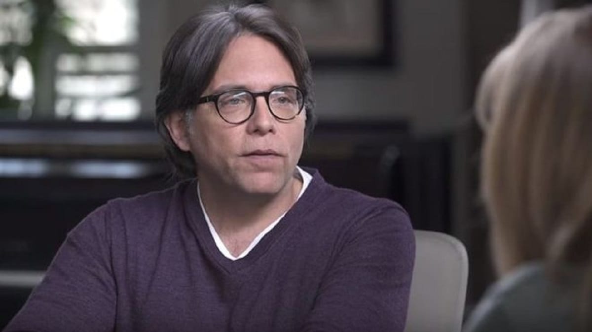 leader of nxivm group keith raniere charged with sex trafficking