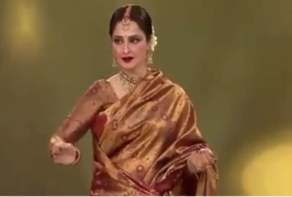 amitabh bachchan watch rising star rekha star episode and then tweet simply