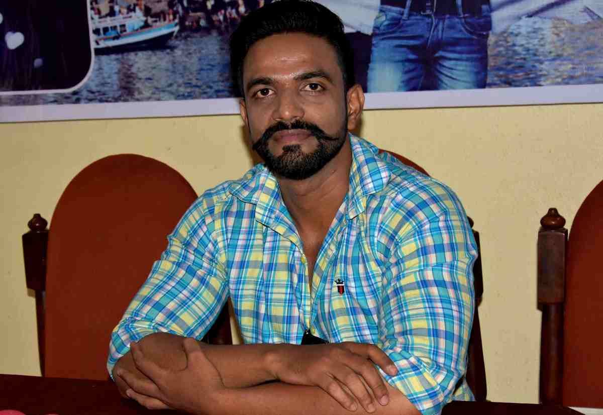 TV artist gave big statement in varanasi