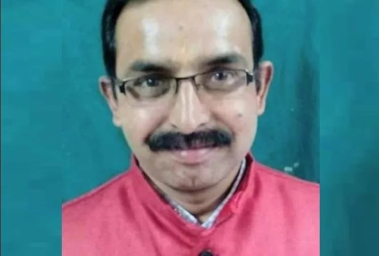dalit leader karam chand bhatia offensive posts on cm jairam thakur