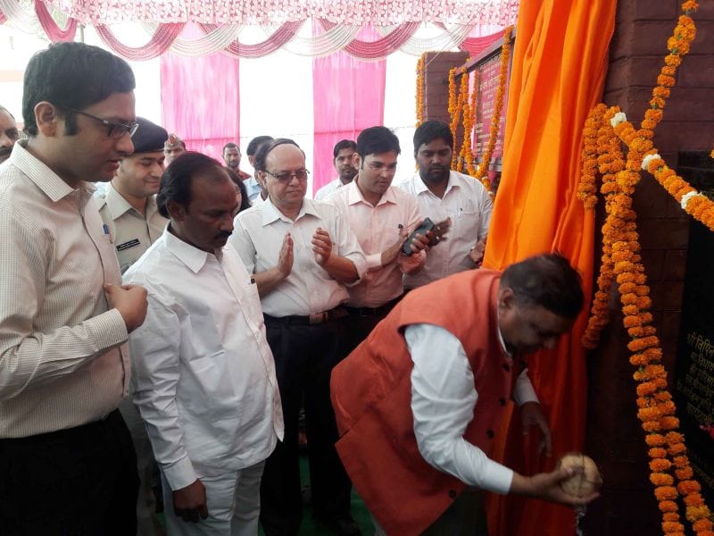 प्रभारी मंत्री ने गिनाईं सरकार की उपलब्धियां