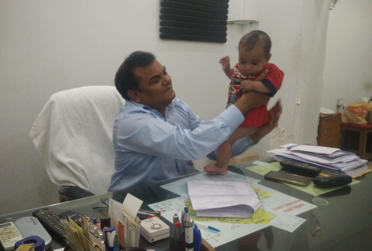 co and inspector helped innocent child