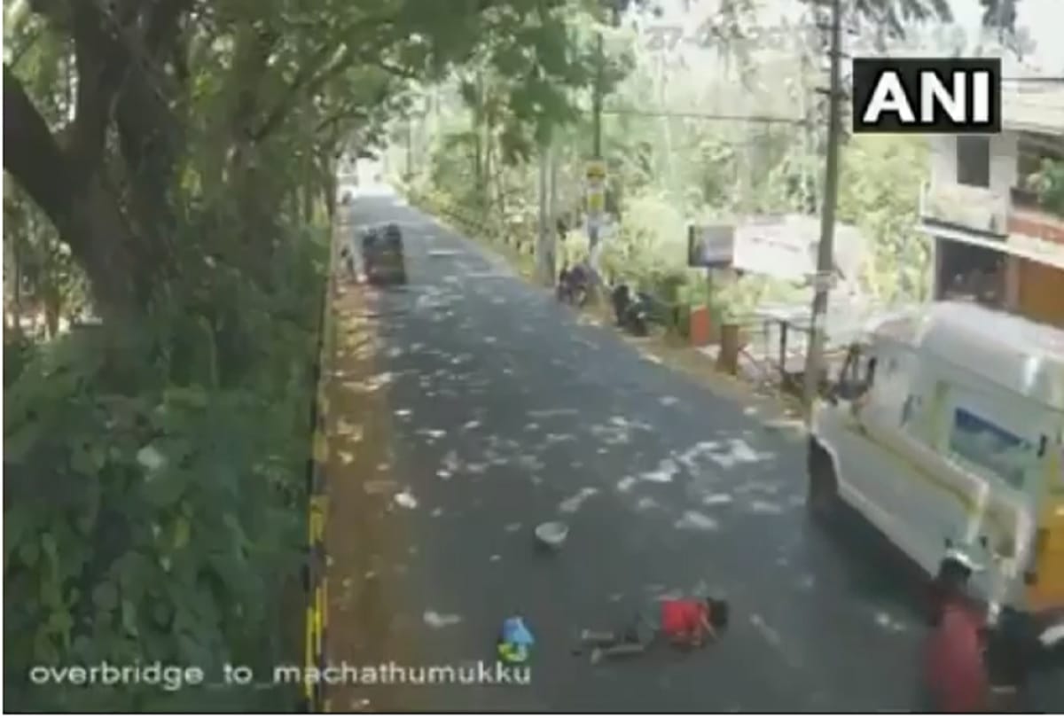 Kadakkavoor woman hit by a vehicle kept lying injured on a busy road for several minutes in Kerala